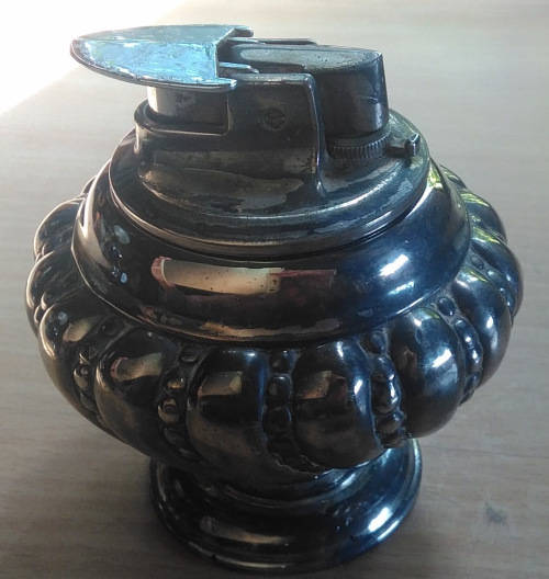 Ronson table lighter