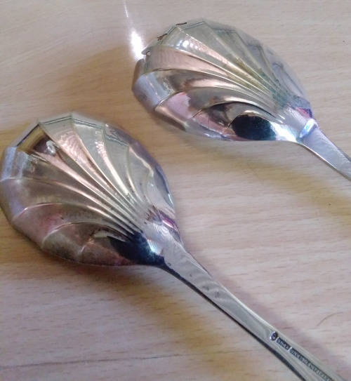 Sheffield salad servers with porcelain handles