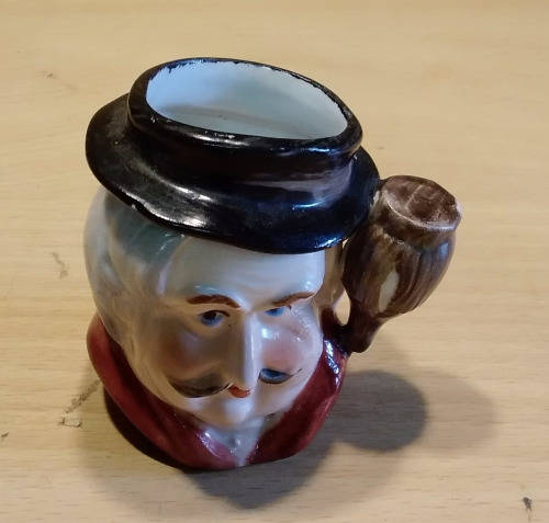 Miniature leonardo collection toby