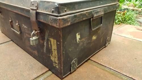 Vintage METAL STEAMER TRUNK