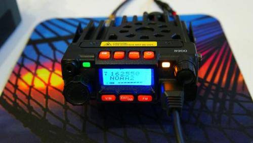 Mini-8900 Dual Band Mobile Radio 25W/20W(VHF/UHF) 200CH With Antenna