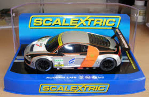 Scalextric Audi R8