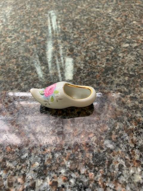 LIMOGES FRENCH MINIATURE SHOE WITH FLOWERS