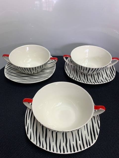 MIDWINTER ENGLAND ZAMBESI PATTERN DESIGNED BY JESSIE TAIT - CIRCA 1950s - 3 x SOUP BOUILLONS