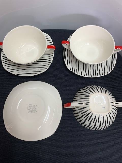MIDWINTER ENGLAND ZAMBESI PATTERN DESIGNED BY JESSIE TAIT - CIRCA 1950s - 3 x SOUP BOUILLONS
