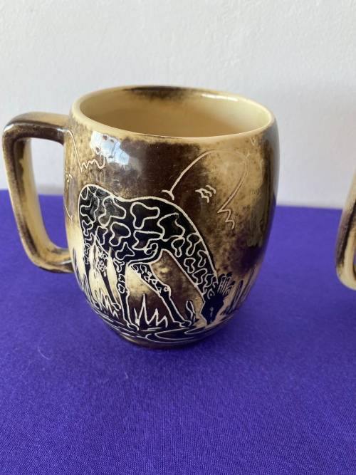 CRESCENT WARE KRUGER PARK SOUTH AFRICAN STAMPED GLAZED POTTERY SET OF x 3 MUGS