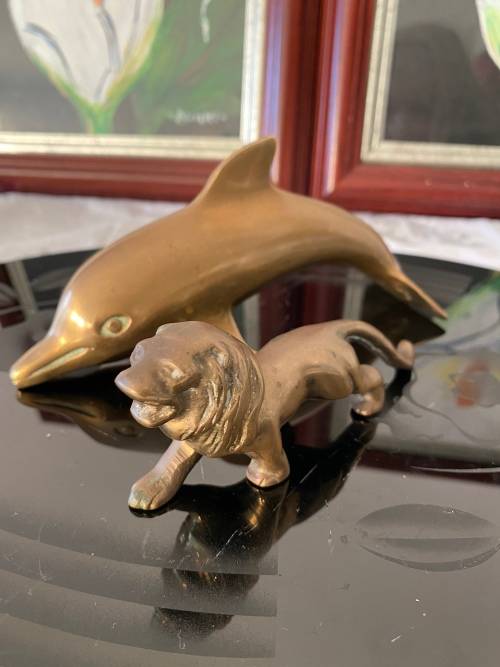VINTAGE SOLID BRASS LARGE DOLPHIN and LION
