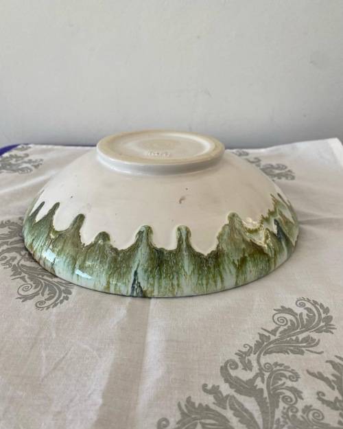 SIGNED BY ARTIST DRIP GLAZED POTTERY BOWL