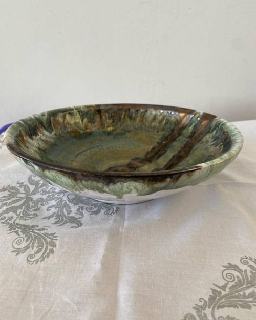 SIGNED BY ARTIST DRIP GLAZED POTTERY BOWL