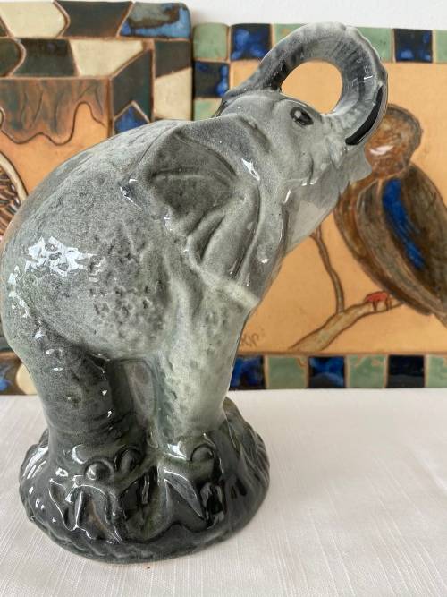A DELIGHTFUL LARGE ELEPHANT BEAUTIFULLY GLAZED DECORATIVE UNSIGNED BIG FIVE FIGURE