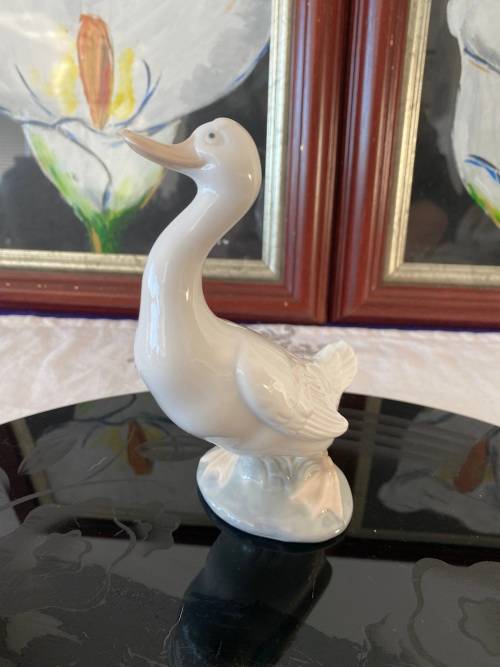 NAO STAMPED MADE IN SPAIN BY LLADRO D 9 11 EN PORCELAIN LARGE DUCK
