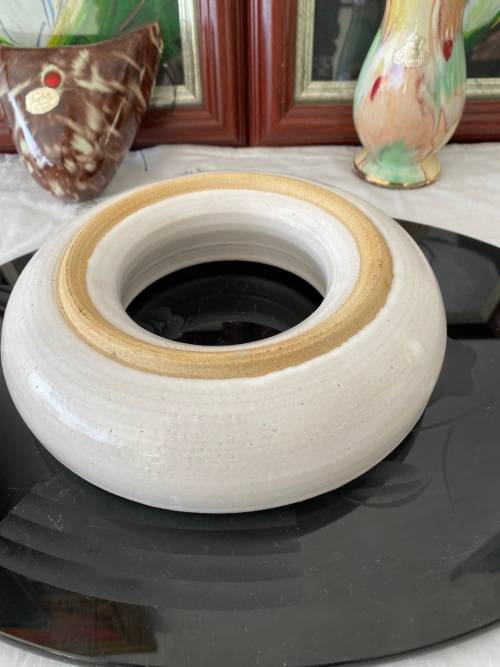 SOUTH AFRICAN SIGNED POTTER? GLAZED CIRCULAR  POSY POTTERY VASE