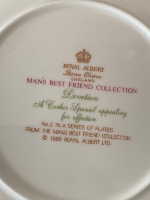 ROYAL ALBERT ENGLAND `DEVOTION` PLATE MAN`S BEST FRIEND COCKER SPANIEL NO.2 OF 1989 COLLECTION