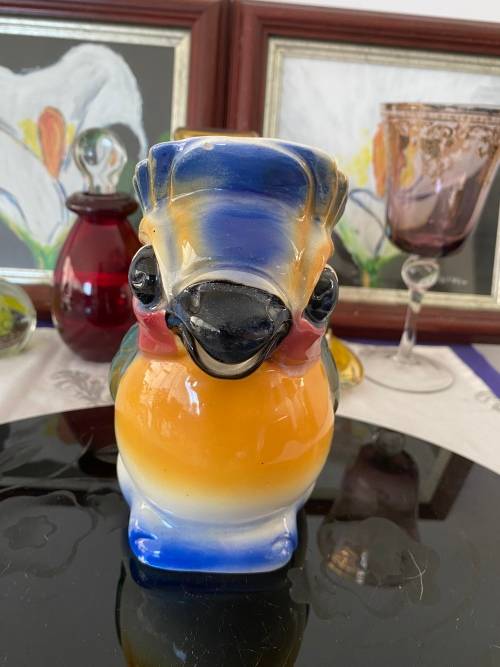 VINTAGE PARROT HANDPAINTED STAMPED 5023 CHARACTER JUG