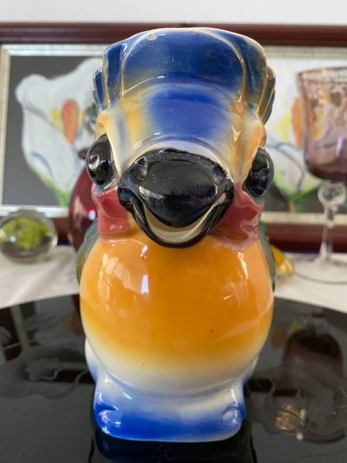 VINTAGE PARROT HANDPAINTED STAMPED 5023 CHARACTER JUG