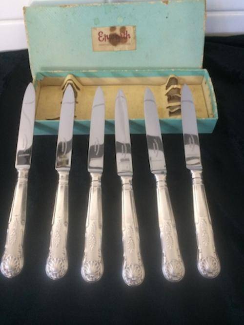 KING'S PATTERN FRUIT KNIVES - J.T EPWORTH & SONS SHEFFIELD ENGLAND - SET OF 6