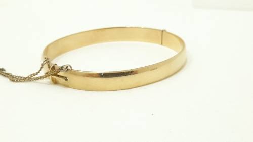 Vintage 9ct gold on Metal Core bangle