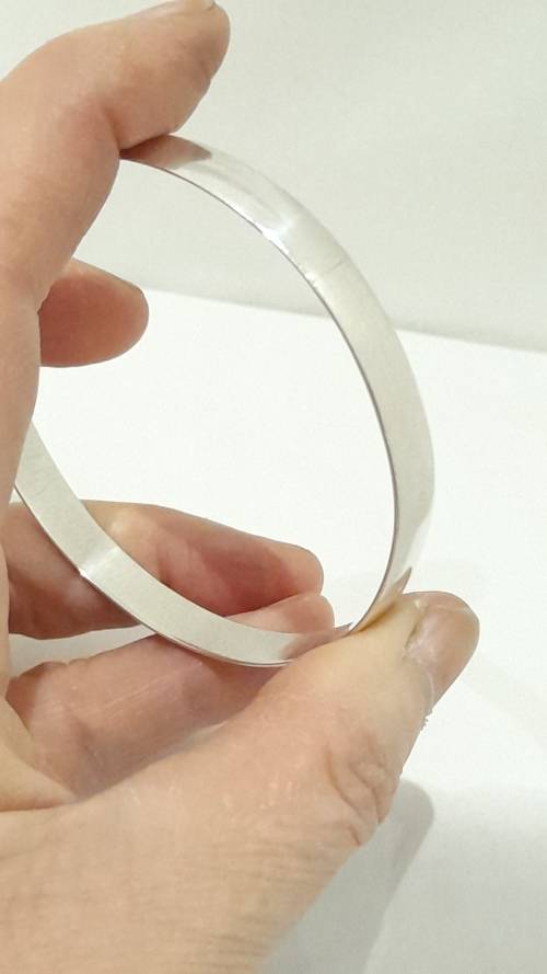 Sterling silver bangle