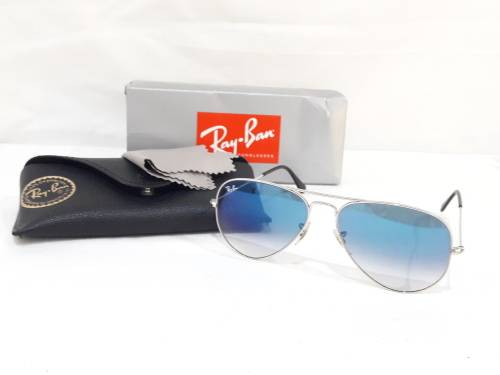Ray Ban Aviator sunglasses