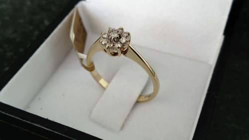 9ct Yellow Gold Diamond Cluster Ring