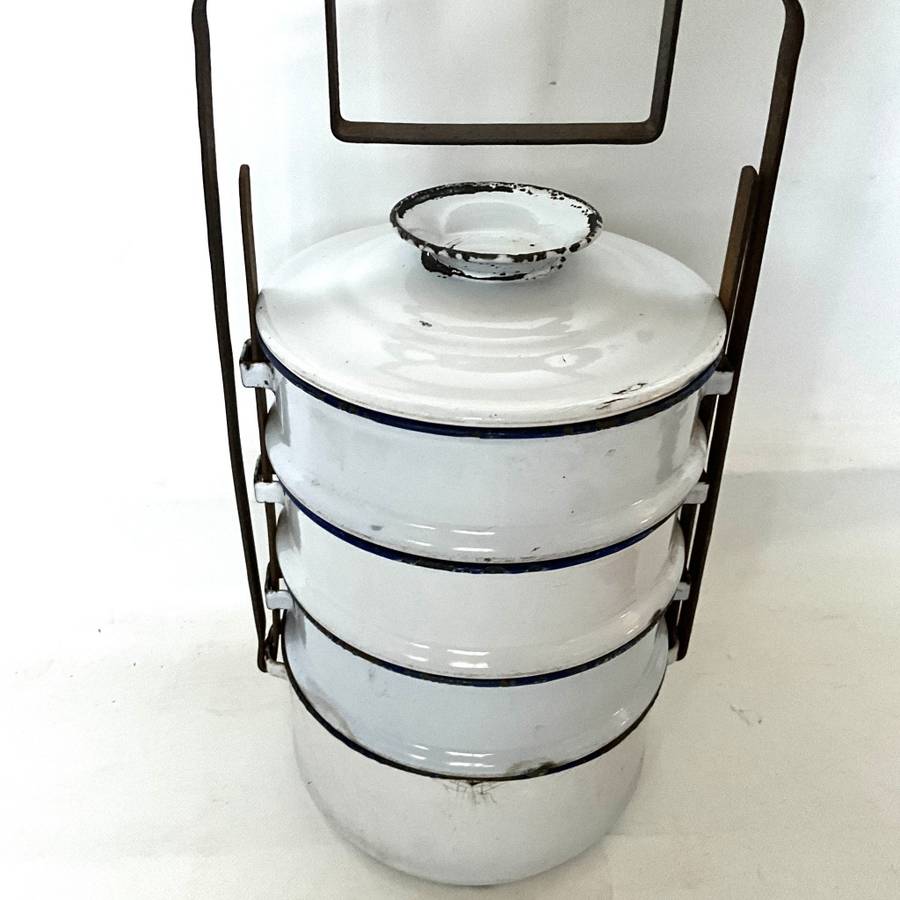 A vintage Tiffin lunchbox (4 layers)