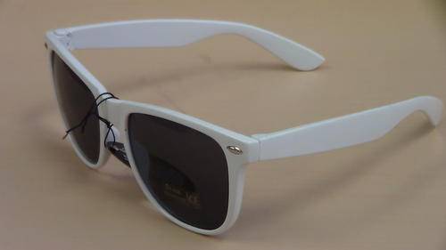 Wayfarer Sunglasses white plastic frame