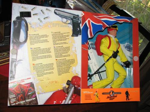 Action Man James Bond Figurine