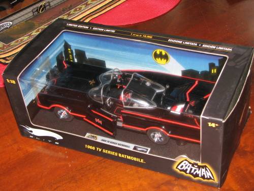 Batmobile 1966 Hotwheels Elite 1:18 Scale