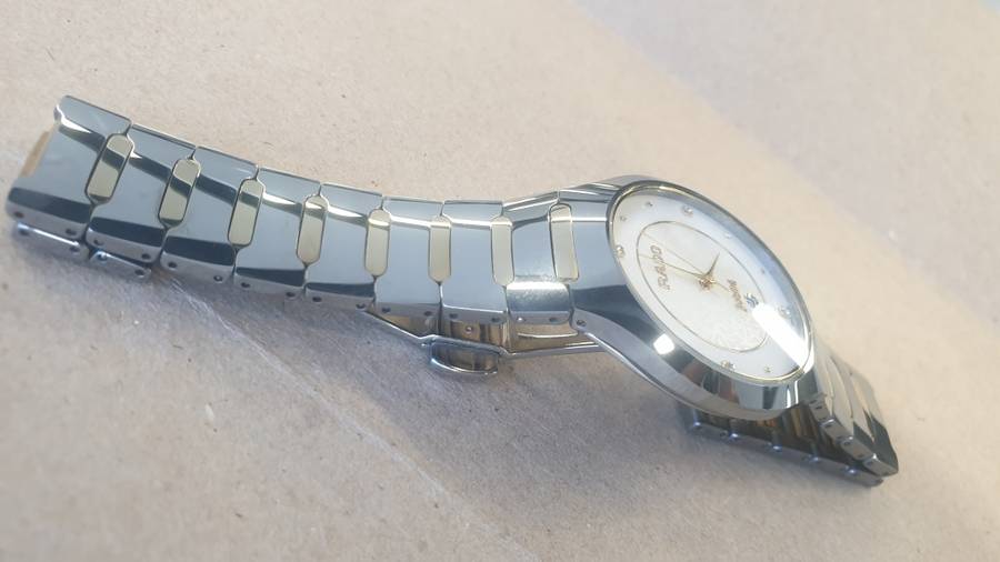 Rado Jubile men`s 2 tone watch (Generic)