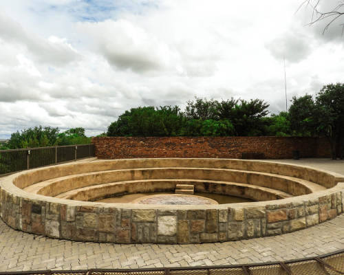 Monateng S/Lodge 18-22 October 2021 (2 adults and 2 kids)Midweek Breakaway