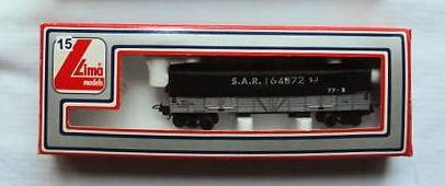 HO Gauge Lima SAR Box Wagon with Tarpaulin new in box
