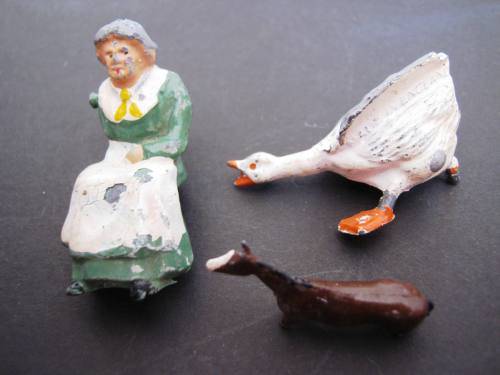 THREE DIE-CAST ITEMS FOR ONLY R1 START. SOME DAMAGE TO ALL. (NOT DINKY TOYS)