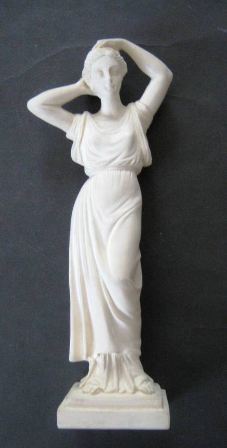 BEAUTIFUL AND PERFECT GREEK FEMALE STATUE BY GINO RUGGERI  FROM ITALY IN ALABASTER AND RESIN