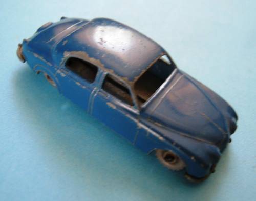SCARCE NO 65A "JAGUAR" 3.4 LITRE SALOON FROM MATCHBOX LESNEY, ENGLAND. NOT DINKY OR CORGI.