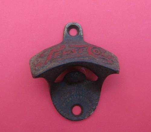 RARE `PEPSI-COLA` METAL ICE-BOX BOTTLE OPENER. VINTAGE, GENUINE AND ORIGINAL.