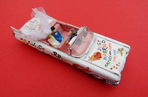 MINT BOXED 1959 CADILLAC `WEDDING CAR` WITH BRIDE AND GROOM AND DRIVER BY VITESSE. NOT DINKY.