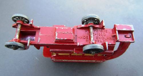 VINTAGE DIE-CAST METAL `DEWAR`S` WHISKEY BUS BY `LESNEY MATCHBOX` FROM ENGLAND. NOT DINKY.