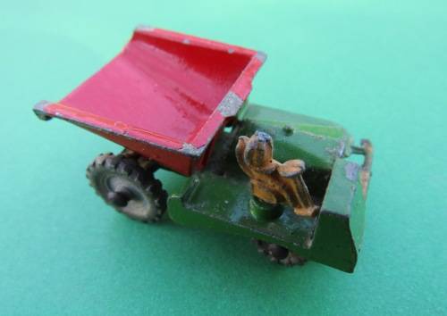 VINTAGE MOKO LESNEY NO 2A `DUMPER` ISSUED IN 1953 BY `LESNEY MATCHBOX` FROM ENGLAND. NOT DINKY.