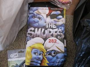 SMURF STICKER pad - with 282 stickers inside
