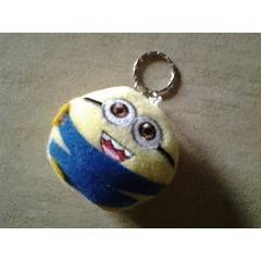 Despicable me - minion SOFT TOY keyring  +-5cm - great party favor - two eyes