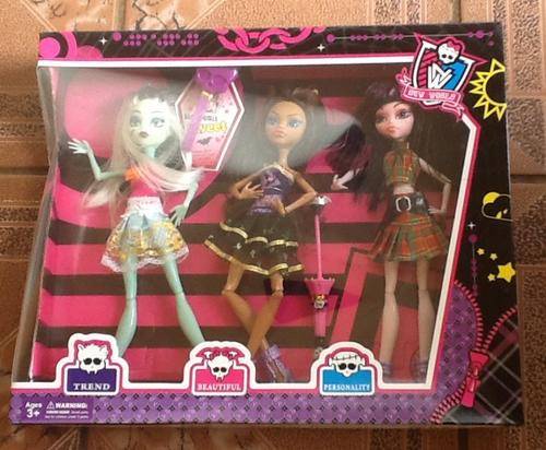 Look alike Monster high doll set of 3
