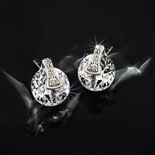 Avon diamondusque earrings