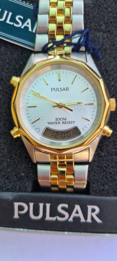 Pulsar mens watch