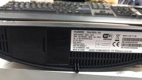Huawei - B525S-65A - LTE CAT6 - Wi-Fi 2.4G and 5G - Router - Immaculate Condition
