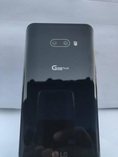 LG G8X || ThinQ || 128GB || Single Screen || Aurora Black || Practically NEW - Scratchless