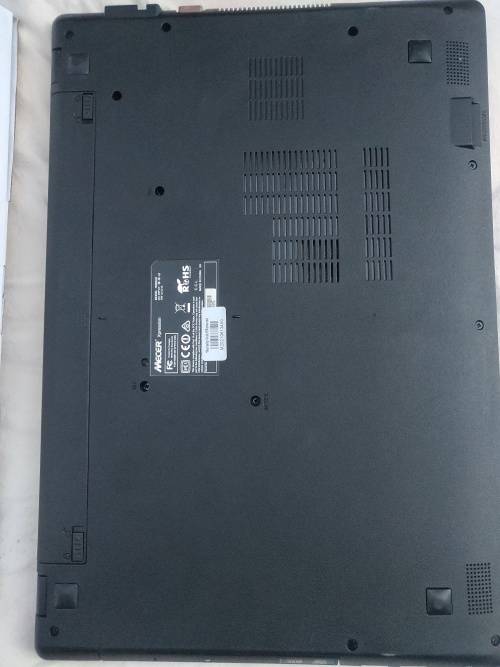 Mecer || Core i5 || 6th Gen || 8GB Ram || 256GB SSD || Immaculate Condition