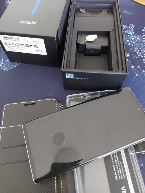 PRISTINE Samsung Galaxy Note 10 256g Single SIM - Aura Glow