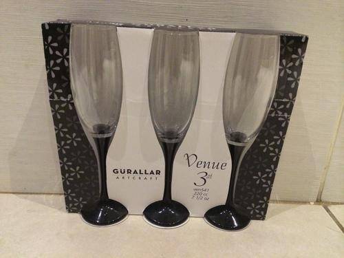 3x stylin' Champagne Glasses (220ml)