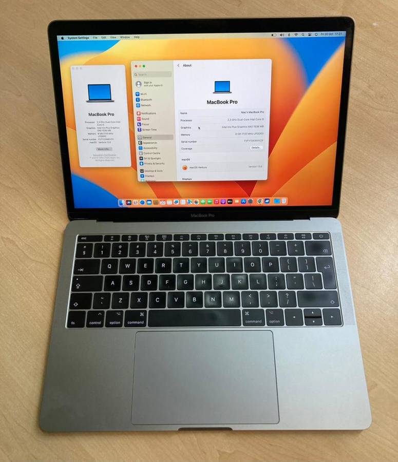 MacBook Pro (13-inch, 2017, Two Thunderbolt 3 ports) Refurbished
