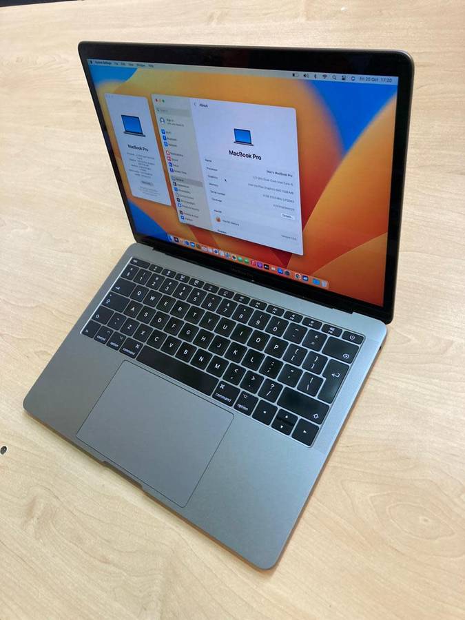MacBook Pro (13-inch, 2017, Two Thunderbolt 3 ports) Refurbished